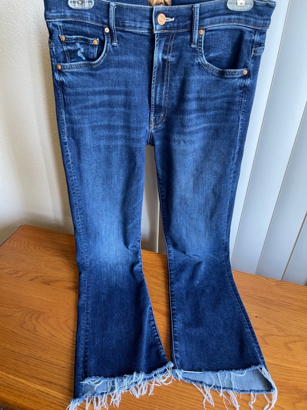 MOTHER The Insider Crop Step Fray Jeans Teaming Up Raw Hem Size 30 - Picture 3 of 16